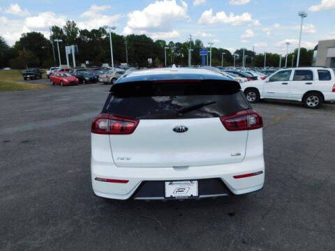 2017 Kia Niro LX