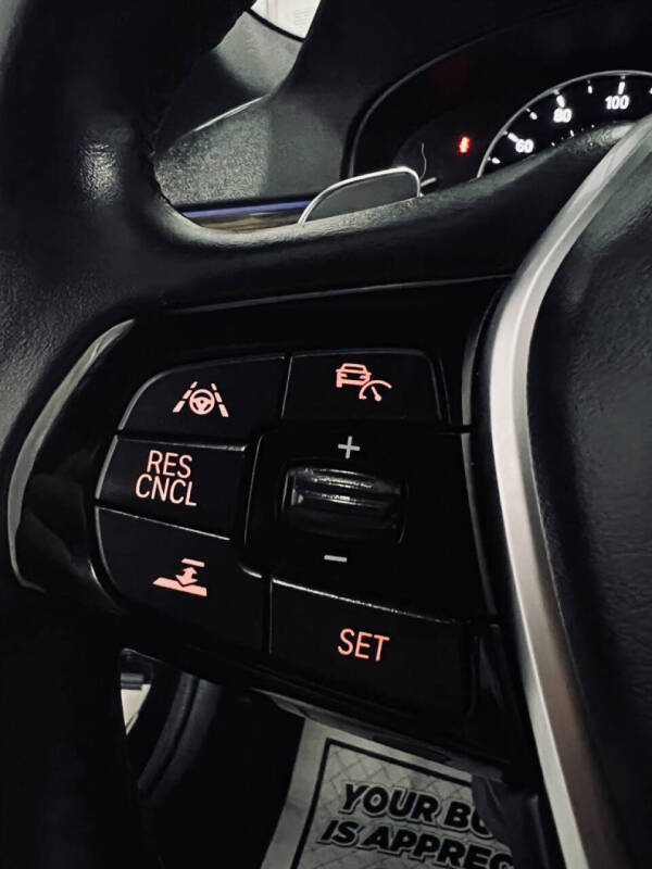 2018 BMW 5 Series 530i