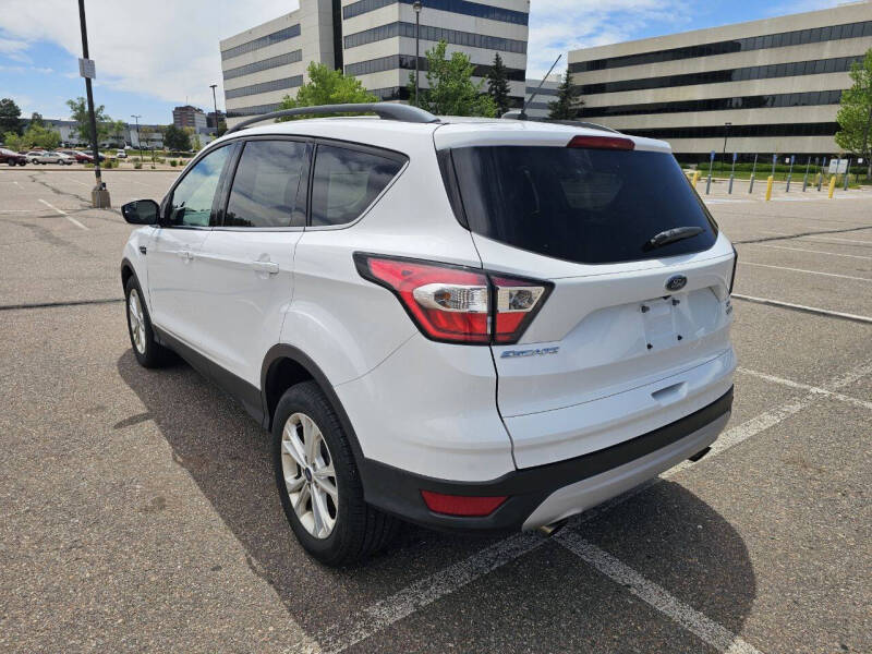Image 7 of 2018 Ford Escape SE