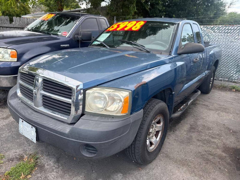 2005 Dodge Dakota ST