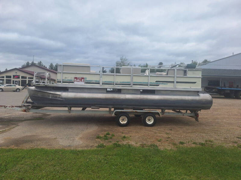 1998 Crest Pontoon 22FT PONTOON