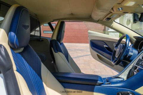 2019 Aston Martin DB11 Volante