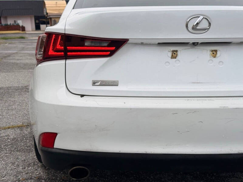 2015 Lexus IS 250