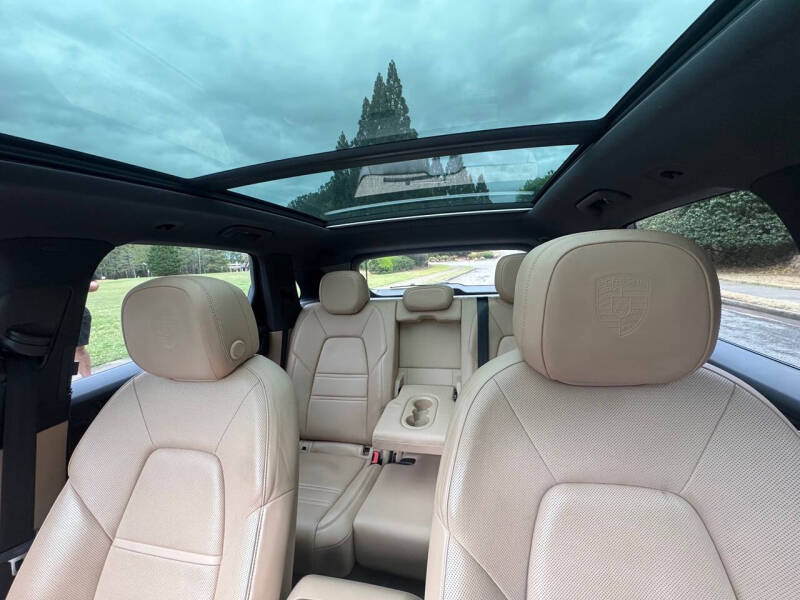 2019 Porsche Cayenne S