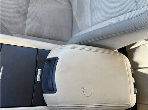 2014 Ford Taurus SEL