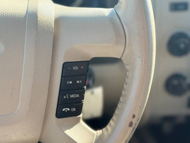 2009 Ford Escape XLT