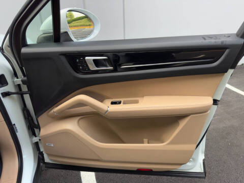 2022 Porsche Cayenne