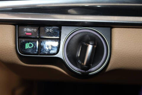 2017 Porsche Panamera