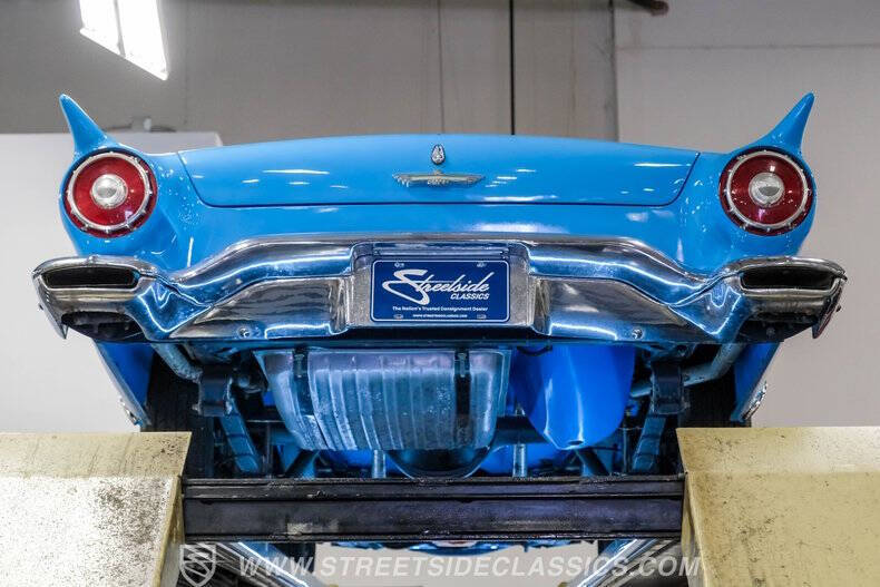 1957 Ford Thunderbird