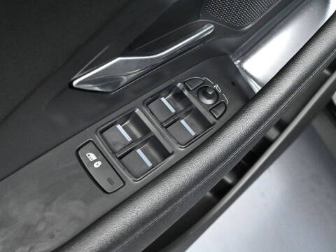 2020 Jaguar E-PACE P250 SE