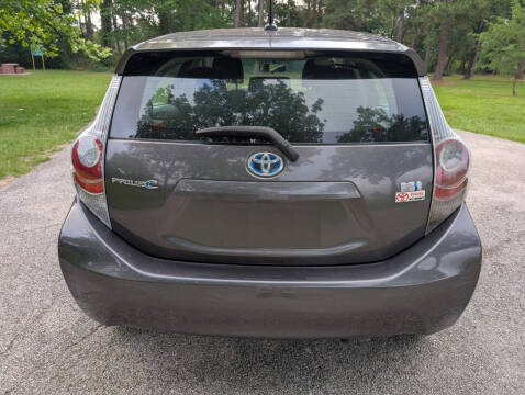 2012 Toyota Prius c One