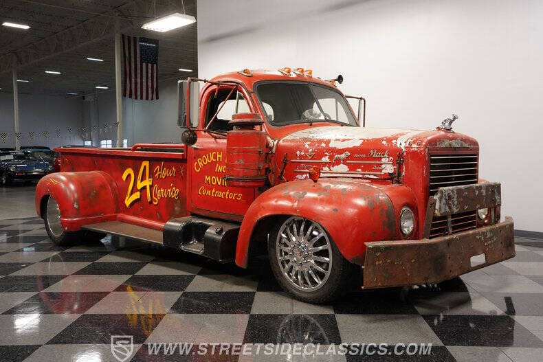 1960 Mack B-Series