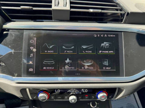 2025 Audi Q3 quattro S line Premium 45 TFSI