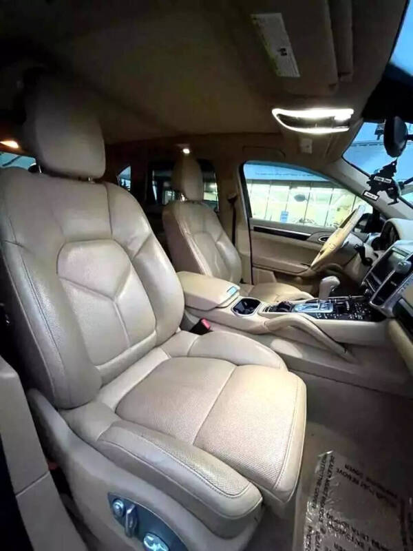 2014 Porsche Cayenne