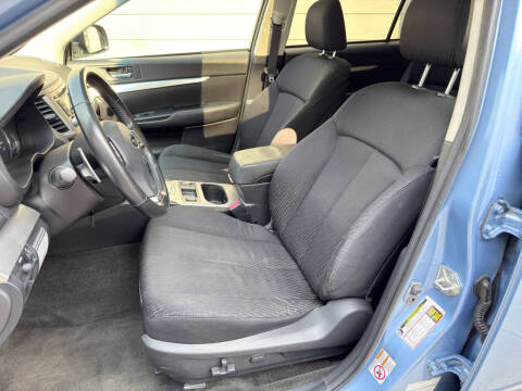 2012 Subaru Outback 2.5i Premium