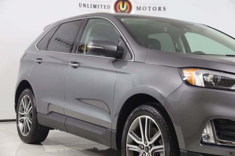 2023 Ford Edge Titanium