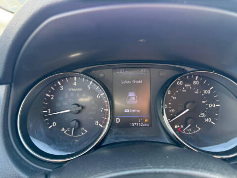 2018 Nissan Rogue SV