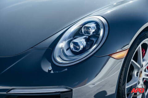 2017 Porsche 911 Carrera