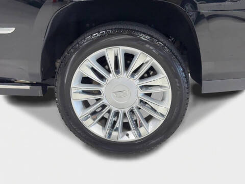 2019 Cadillac Escalade Platinum