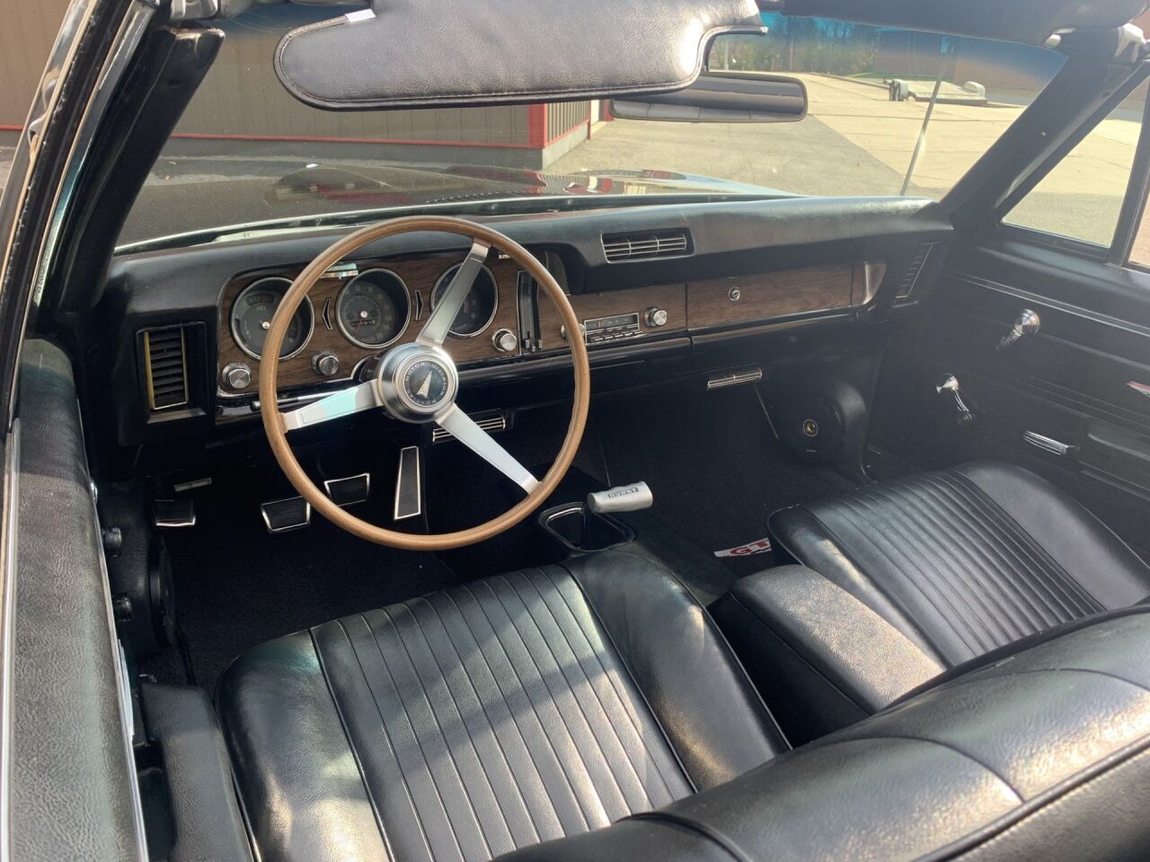 1968 Pontiac GTO 56