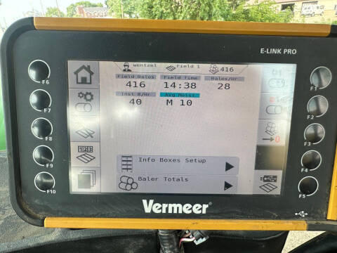 2015 VERMEER 605N