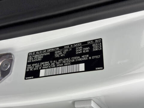 2022 Volvo XC90 Recharge T8 R-Design