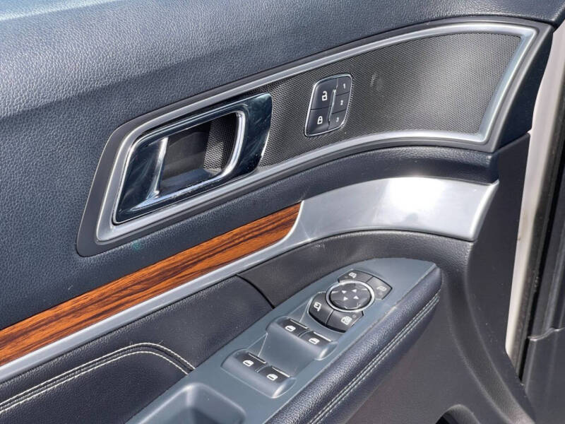 2016 Ford Explorer Limited