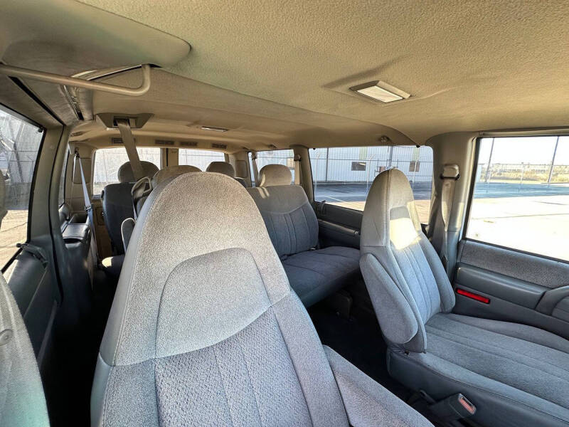 2000 Chevrolet Astro