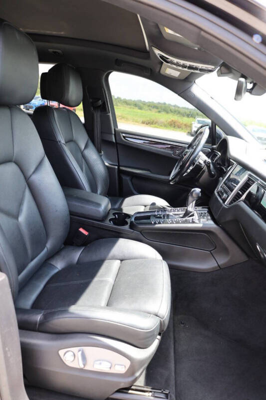 2018 Porsche Macan