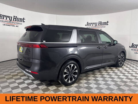 2024 Kia Carnival EX