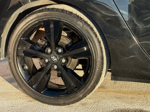 2017 Hyundai Veloster Value Edition