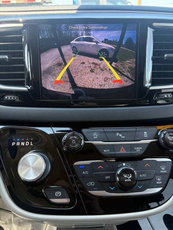 2018 Chrysler Pacifica Touring L Plus