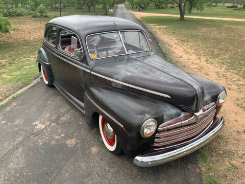 1946 Ford Deluxe