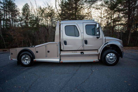 2015 Freightliner M2 106