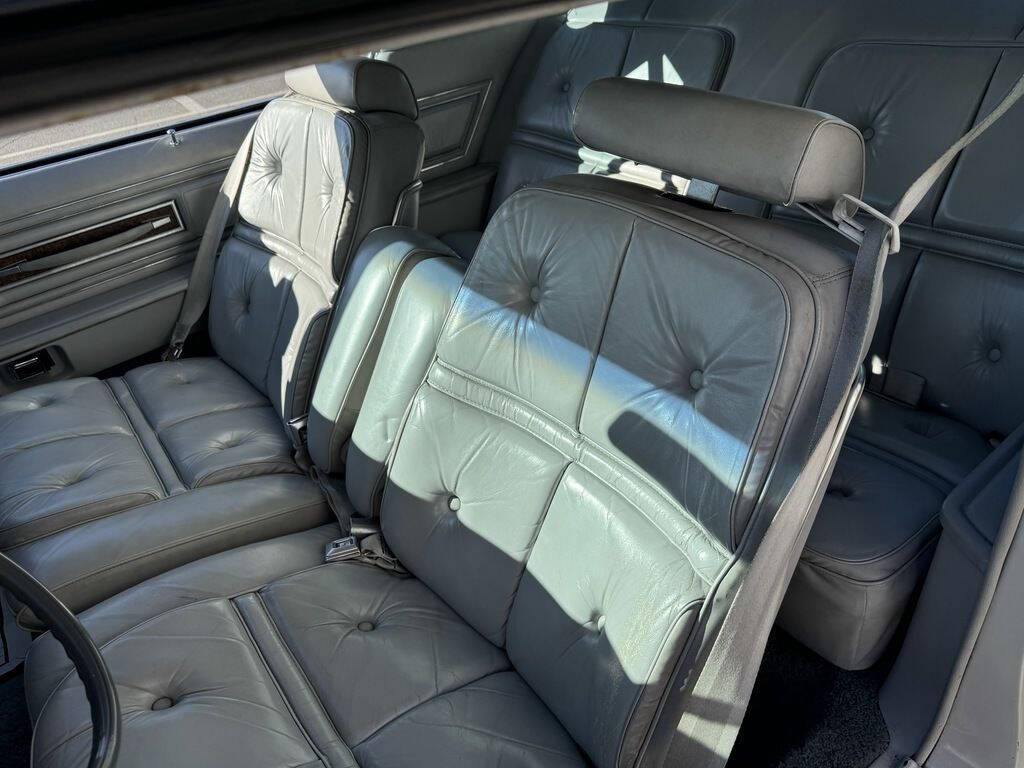 1976 Lincoln Mark IV 13