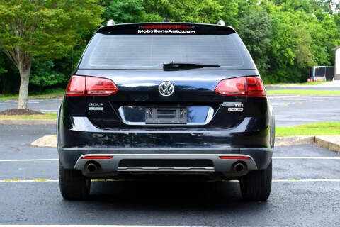 2017 Volkswagen Golf Alltrack TSI S 4Motion