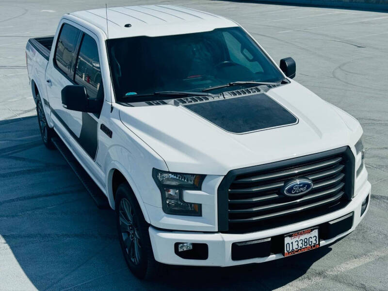 2017 Ford F-150 XLT photo 14