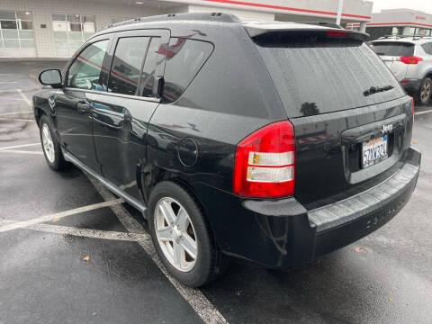 2007 Jeep Compass Sport
