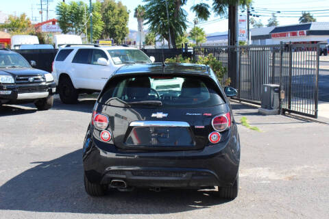 2013 Chevrolet Sonic RS Manual