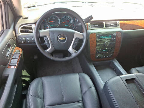 2011 Chevrolet Suburban LT 2500