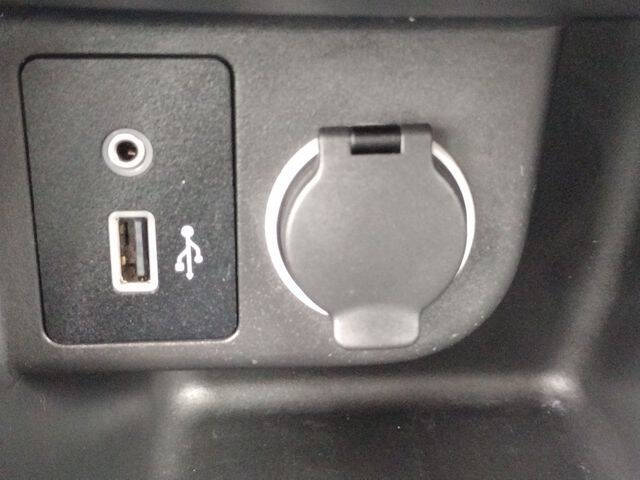 2018 Nissan Kicks SR