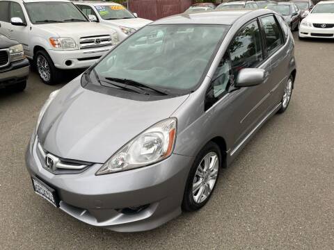 2009 Honda Fit for sale at C. H. Auto Sales in Citrus Heights CA
