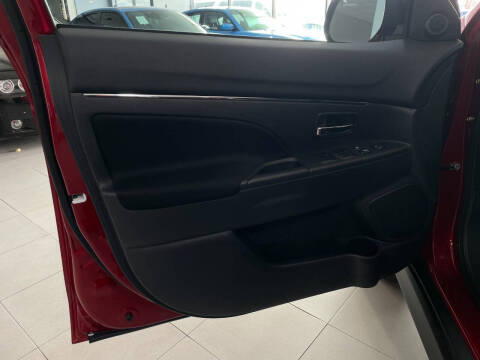 2024 Mitsubishi Outlander Sport ES