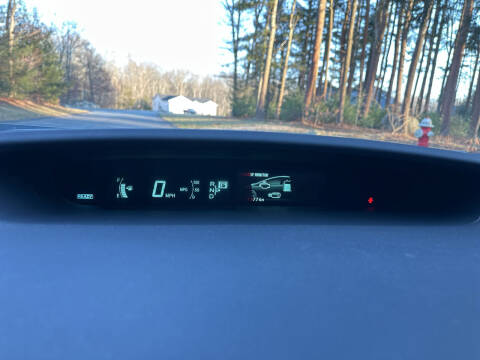 2012 Toyota Prius Two