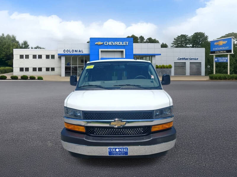 2025 Chevrolet Express 2500