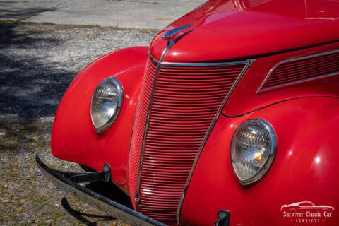 1937 Ford Tudor