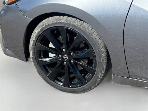 2023 Nissan Maxima 3.5 SR