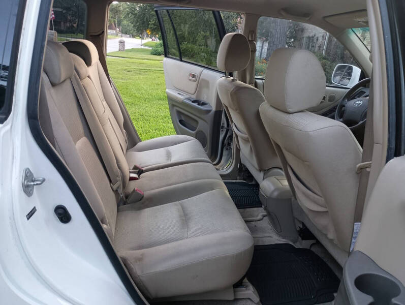 2004 Toyota Highlander