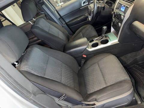 2011 Ford Explorer XLT