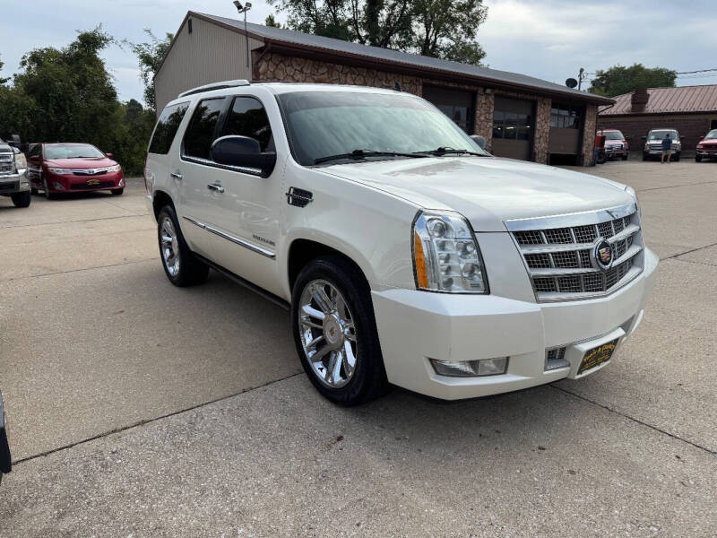 2013 Cadillac Escalade Platinum Edition